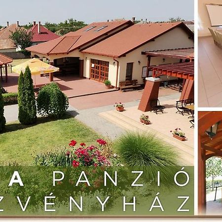 BalmazújvárosKamilla Panzio Es Rendezvenyhaz住宿加早餐旅馆 外观 照片
